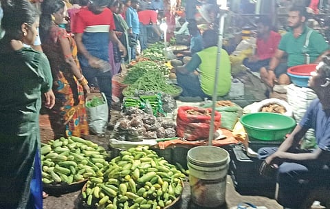Vendors selling vegetables at Chhatra Bazaar in Cuttack 