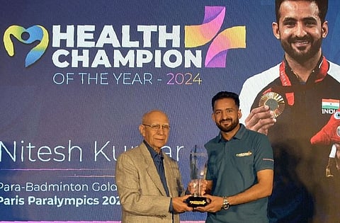 Nitesh Kumar (right) with Happiest Health Chairman Ashok Soota 