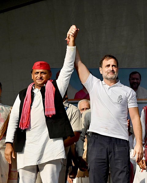 SP chief Akhilesh Yadav and Congress leader Rahul Gandhi 
