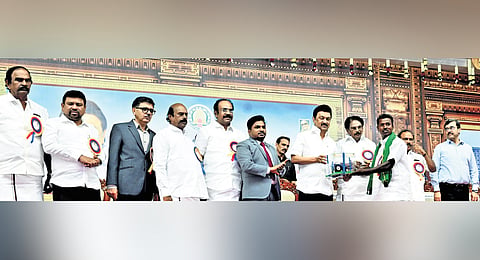 Chief Minister MK Stalin distributing welfare measures to beneficiaries at an event in Virudhunagar on Sunday 