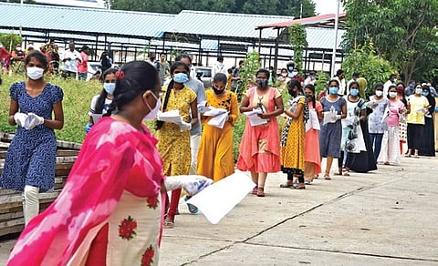 5.36 lakh to take Group-III examinations across Telangana: Chief Secretary Santhi Kumari 