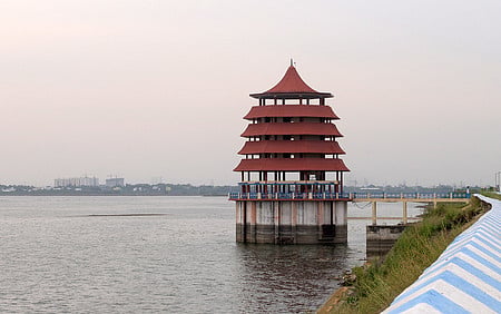 Chembarambakkam lake