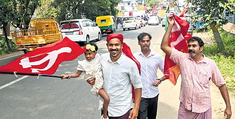 LDF workers celebrating victory in Chelakkara 