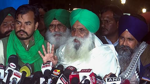 Farmer leader Jagjit Singh Dallewal (C) speaks to the media in Chandigarh.