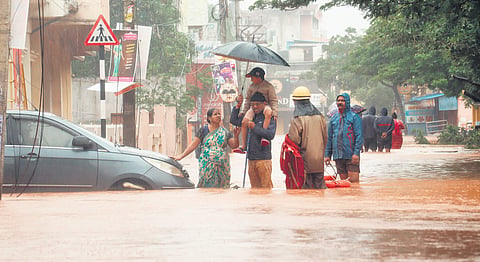 The heavy rainfall caused major waterbodies and canals to overflow, resulting in flooding in many areas