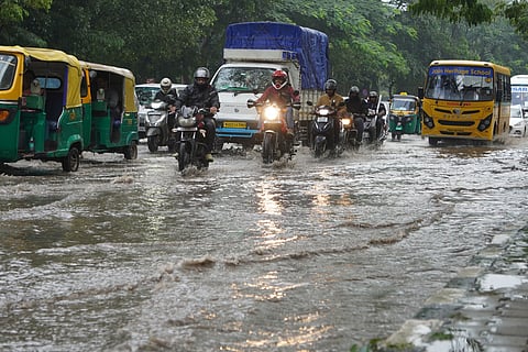 Due to moderate to heavy rainfall in parts of Bengaluru, Sankey Road seen flooded with water