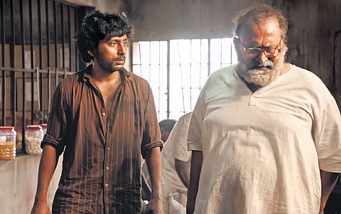 A still from the movie Sorgavaasal