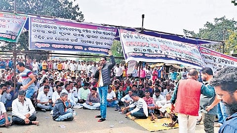 Farmers blocking NH-26 near Moter Chowk on Tuesday 