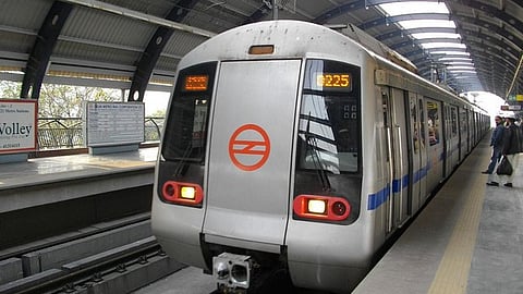 Delay in Blue line services between Moti Nagar and Kirti Nagar due to cable theft