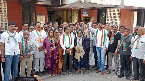 Gujarat congress leaders protested against  Ghanshyam Gadhvi, an additional health officer in Mehsana, who made an “indecent” reference to the late Congress leader Sanjay Gandhi, brother of former PM Rajiv Gandhi.