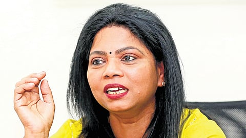 Singer Minmini