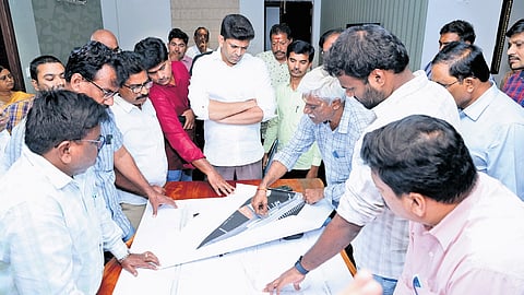 Union Minister of State for Rural Development and Communications Dr Pemmasani Chandra Sekhar held a review meeting in Guntur city on Tuesday 