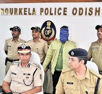 Police along with the accused 