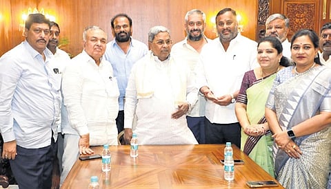 AP ministers meet Karnataka CM Siddaramaiah  | express