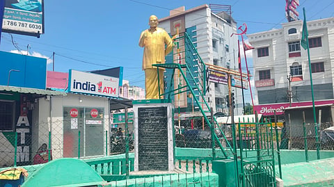 The life-size statue of late farmer leader Narayanaswamy Naidu installed on the premises of the Perambalur New Bus Stand 