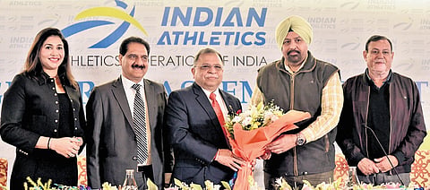 (From left to right) Senior vice-president Anju Bobby George, outgoing secretary Ravinder Chaudhary, former president Adille Sumariwalla, new chief Bahadur Singh Sagoo and secretary Sandeep Mehta