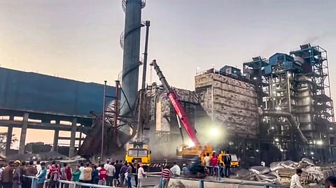 Rescue operation underway to save labourers trapped under the debris.