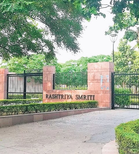 Architect inspects proposed sites for 
Manmohan Singh’s memorial at Smriti Sthal