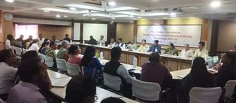 Experts discussing budget 2025-26 at a pre-budget consultation
meeting organised by CYSD in Bhubaneswar
