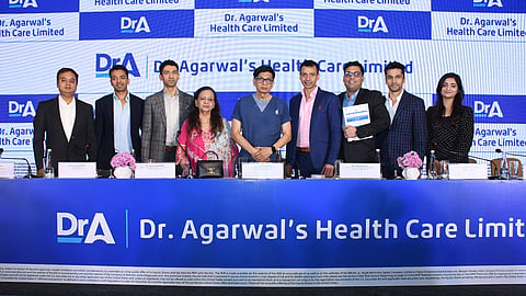 (From L to R ) Mr Shagun Gupta Morgan Stanley 
Dr Ashar Agarwal – Chief Business Officer 
Dr. Anosh Agarwal – Whole Time Director & COO
Dr. Amar Agarwal – Chairperson & Non Executive Director
Dr. Adil Agarwal CEO
Mr. Yashwant Venkat – CFO 
Dr. Ashwin Agrwal - Executive Director, Chief Clinical Officer 
Ms. Foram Baraiya – Manager, Equity Capital Markets from Motilal Oswal.