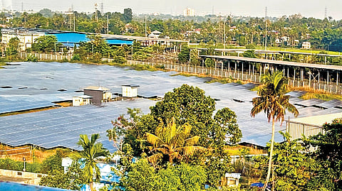The solar panels installed by KMRL at Ambattukavu 