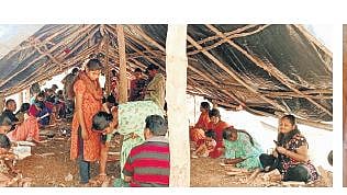 Villagers of Settigunta and Lakshmigaripalle involved in the carving of Raja-Rani Dolls
