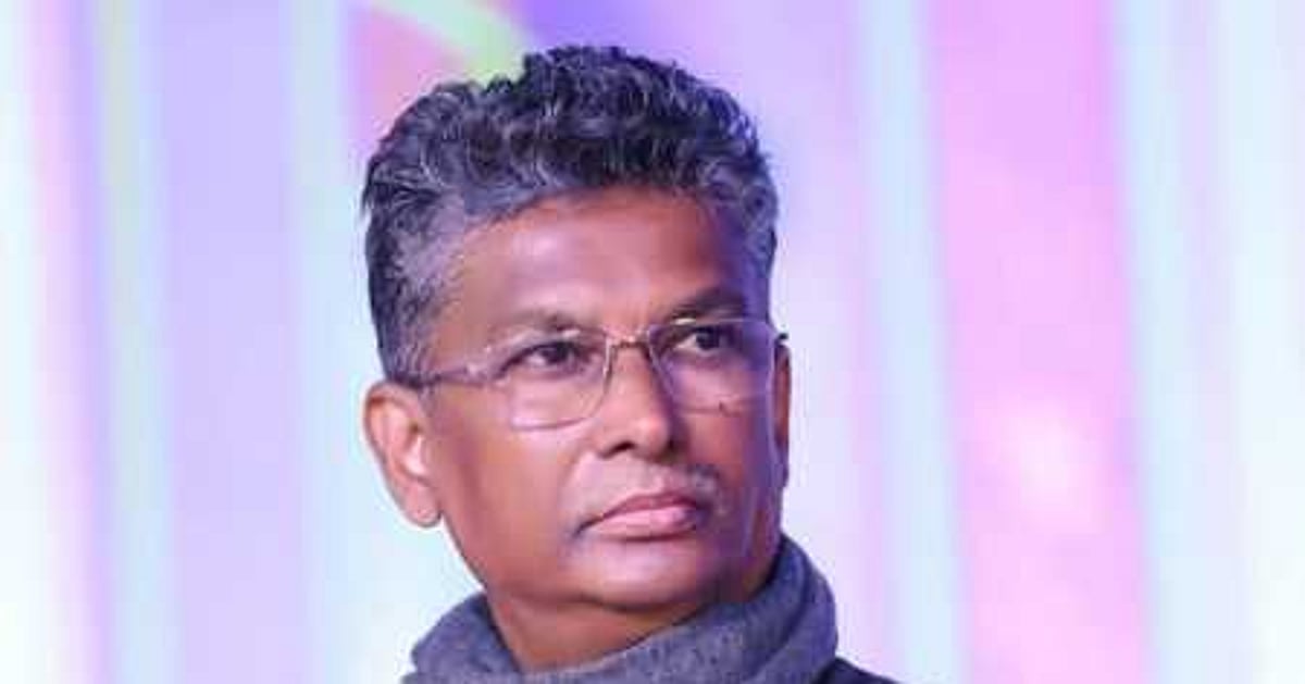 21 seers meet Satish, push for OBC-Dalit representation in new Karnataka cabinet