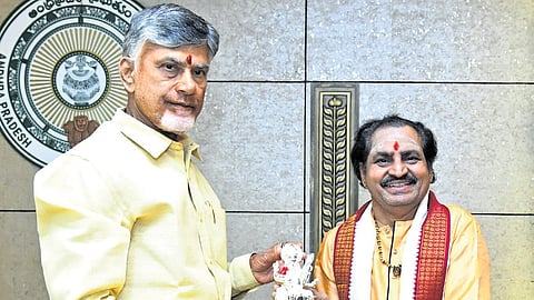 Padma Shri awardee Madugula Nagaphani Sharma calls on Chief Minister Nara Chandrababu Naidu on Tuesday 