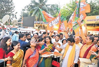 Odisha CM Mohan Majhi, state BJP president Manmohan Samal thank PM,  voters for Delhi victory