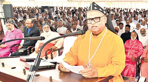 Theodosius Mar Thoma Metropolitan, head of the Mar Thoma Church, inaugurating the 130th edition of the Maramon Convention on the sand bed of the Pampa at Kozhencherry on Sunday. 