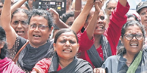 ASHA workers protest in front of the Secretariat in T’Puram on Friday 