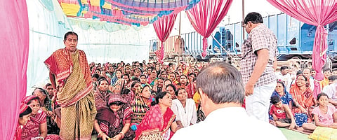 Villagers opposing the railway siding at Barpali in Hemgir block 