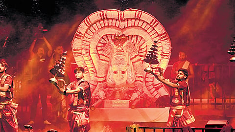 Cauvery Aarti being performed at Sankey Tank on Friday. DCM DK Shivakumar was present at the event.