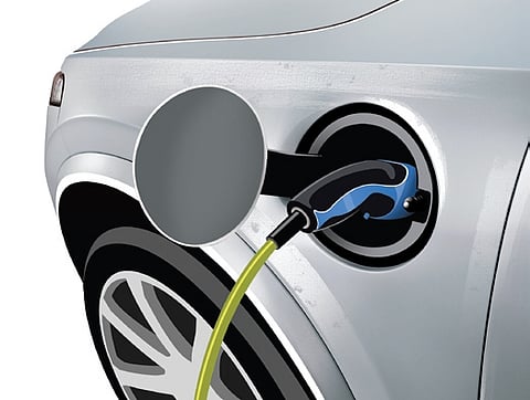 Currently, Delhi lags behind international norms, with only one charging station available per 100 EVs. 