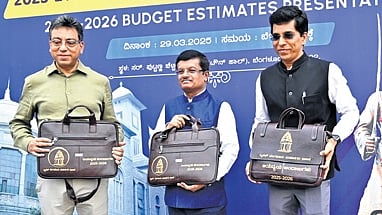 BBMP Chief Commissioner Tushar Girinath, Administrator SR Umashankar and Special Commissioner, Finance, Harish Kumar K before BBMP Budget presentation on Saturday