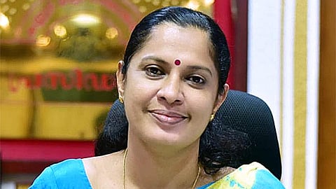 The probe suggests that this perceived slight led to Divya’s outburst during Naveen’s farewell party. 