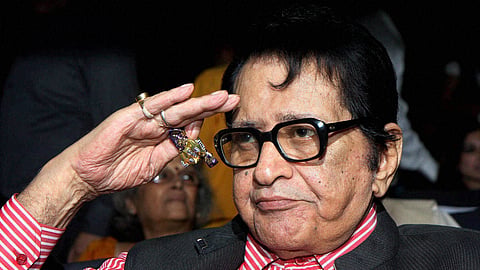The famous Jai Jawan Jai Kisan slogan and PM Lal Bahadur Shastri had a hand in turning the late Manoj Kumar into a director.