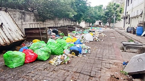 Unsegregated garbage at the Mahatma Gandhi Memorial Government Hospital 
