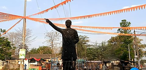 The burned statue of former chief minister Biju Patnaik 
