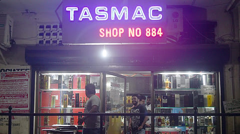 TASMAC shop near Gemini flyover 
