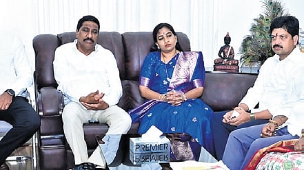 Ministers Vasamsetti Subash,  Anitha, BC Janardhan Reddy and K Ravindra during a meet on PM’s visit 