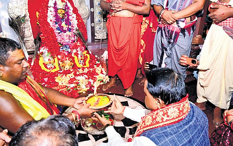 CM Mohan Charan Majhi offering prayers at Tara Tarini temple on Thursday