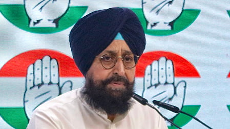 Speaking after offering prayers at the Golden Temple, Bajwa said he met officials of the Shiromani Gurdwara Parbandhak Committee (SGPC) earlier.
