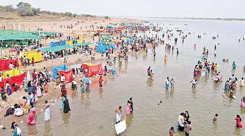 Massive devotee turnout marks second day of Saraswati Pushkaralu in Telangana
