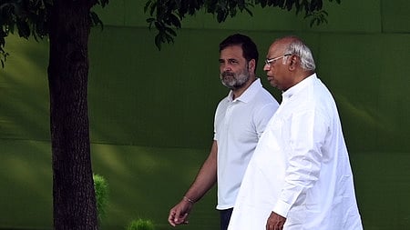 Leader of Opposition in the Lok Sabha Rahul Gandhi and Congress President Mallikarjun Kharge