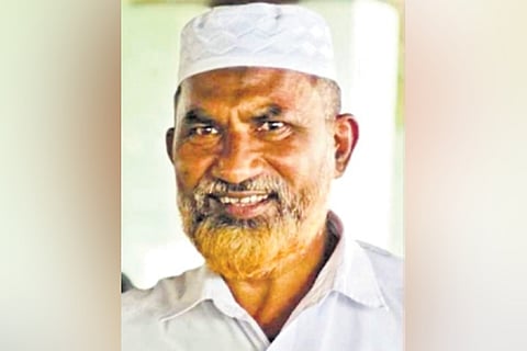 According to police, the accident occurred around 4.30 am while Gafoor was on his way to the mosque for morning prayers.