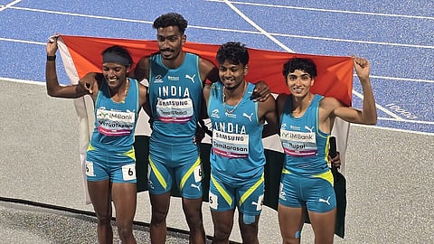 Santhosh KT, Rupa Chaudhary, Vishal TK, Subha Venkatesan after their victory in 4x400 mixed relay