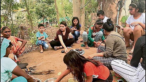 Harshita cooking with tribals