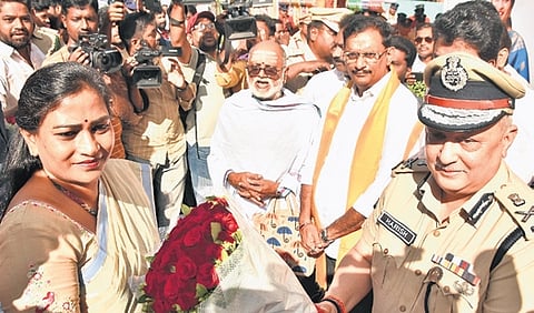 The facility, described as the first of its kind in Andhra Pradesh, is equipped with facial recognition technology, a command control room, and a gym—all housed under one roof. 