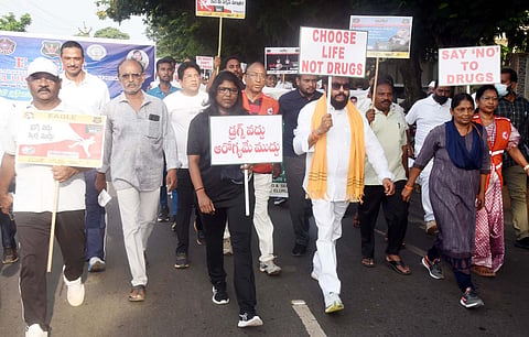 Walkthon against drug abuse in Eluru city on Sunday by Collector K Vetri Selvi.